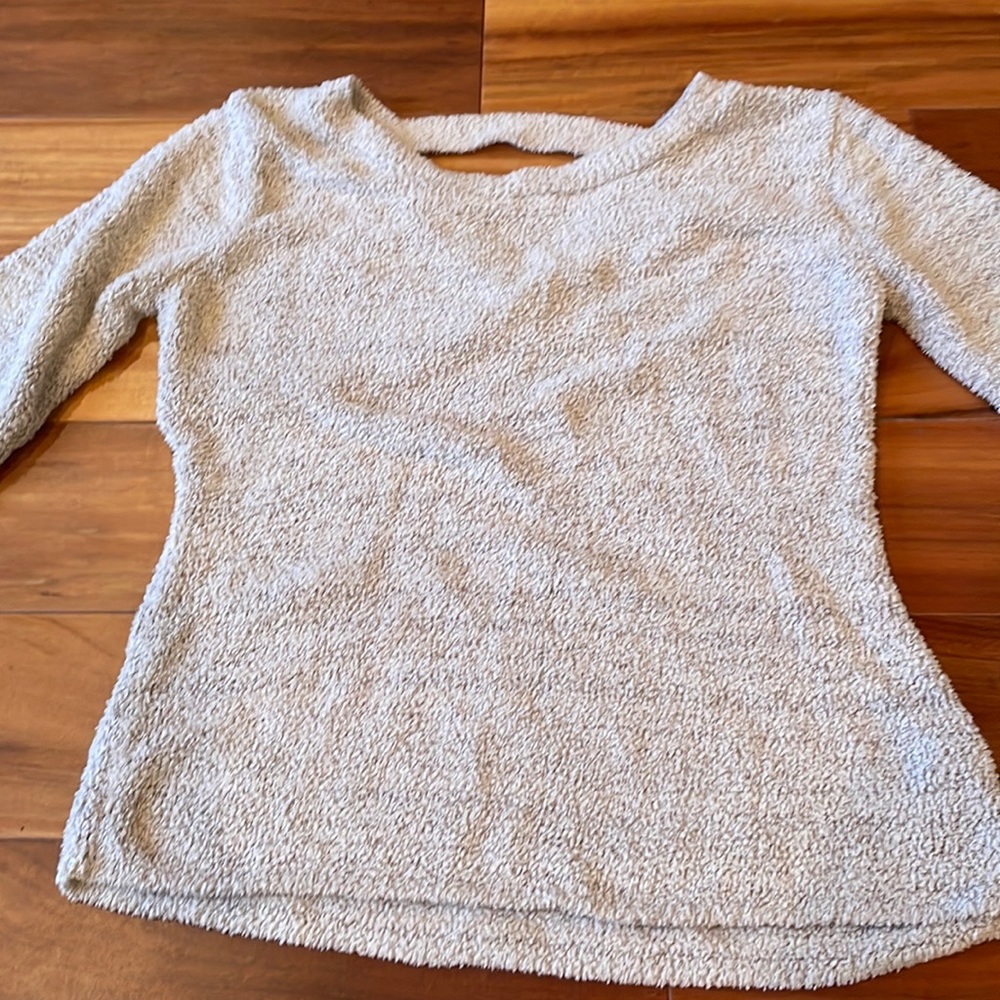 ABSOLUTELY CREATIVE SWEATER